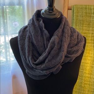 H&M Infinty Scarf